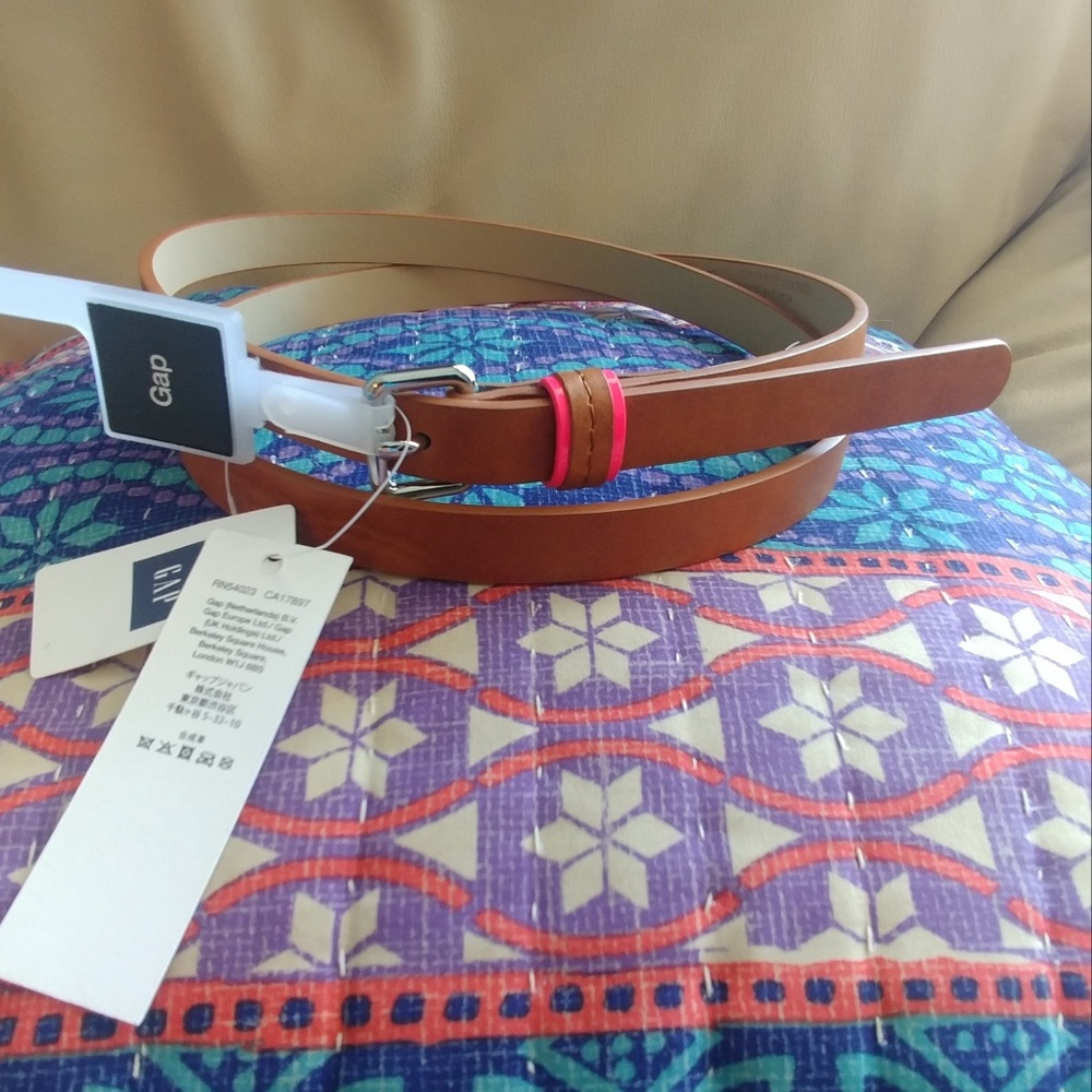 GAP · thin waist belt NWT